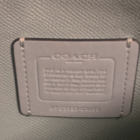 COACH Mollie 25 Tote Bag In Colorblock EUC - Picture 2 of 13